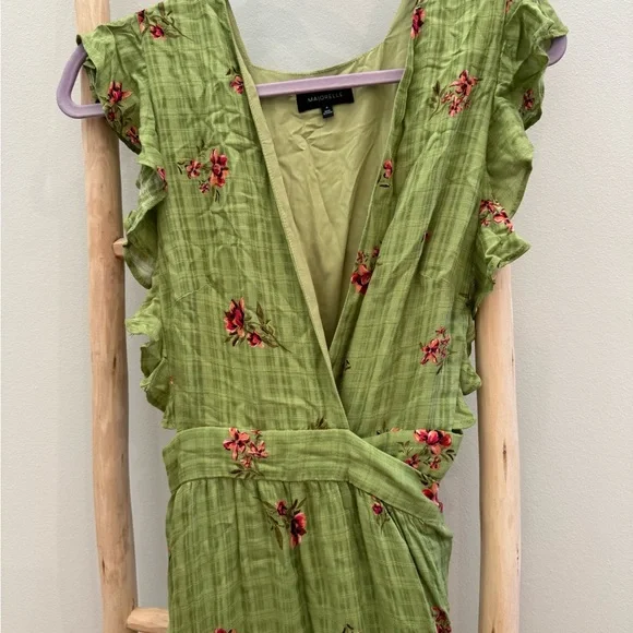 green emerald velvet dress Nicoblu Majorelle Silk Dress in Mint Julep Alhambra Petite-6 main image 0